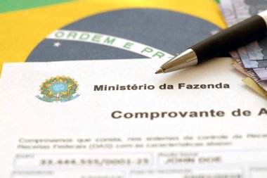 TERNOPIL, UKRAINE - 20 Mayıs 2022: Ministerio da Fazenda logosuyla toplanan kanıt - Bakanlık, ülkelerin ekonomik, mali ve mali politikalarının formüle edilmesi ve uygulanmasından sorumludur