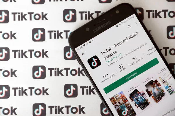 Ternopil Ucraina Maggio 2022 App Smartphone Tik Tok Sullo Schermo — Foto Stock