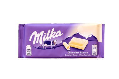 TERNOPİL, UKRAINE - 20 HAZİRAN 2022: Milka, uluslararası alanda Mondelez International tarafından üretilen bir İsviçre markası.