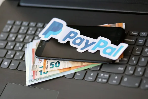 Ternopil Ukraine September 2022 Paypal Paper Logotype Lies Black Laptop — Stockfoto
