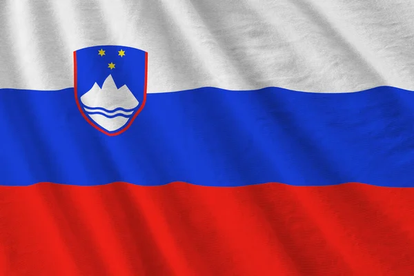 Bandera Eslovenia Con Grandes Pliegues Ondeando Cerca Bajo Luz Del — Foto de Stock