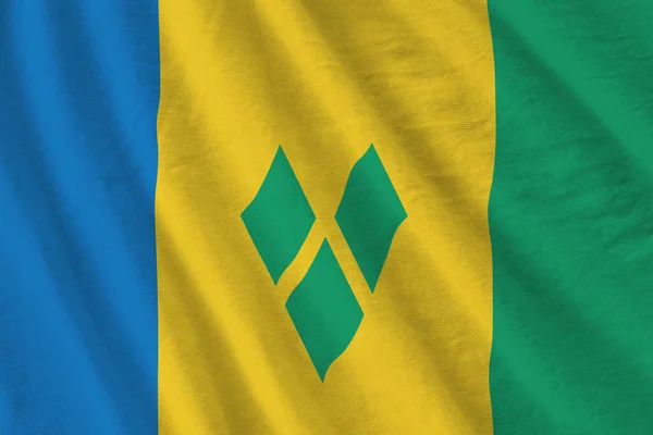Bandera San Vicente Las Granadinas Con Grandes Pliegues Ondeando Cerca —  Fotos de Stock