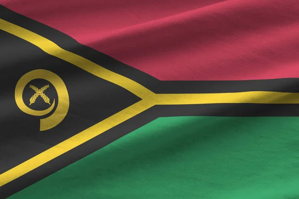Bandiera Vanuatu Con Grandi Pieghe Che Sventolano Vicino Sotto Luce — Foto Stock