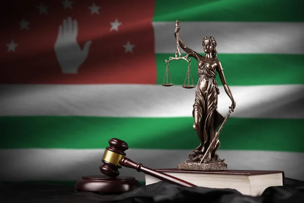Drapeau Abkhazie Avec Statue Dame Justice Constitution Marteau Juge Sur — Photo