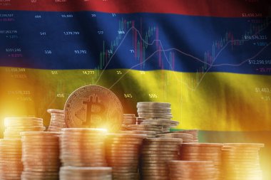 Mauritius bayrağı ve büyük miktarda altın bitcoin sikkeler ve ticaret platformu şeması. Kripto para birimi kavramı