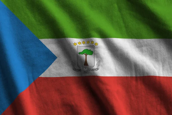 Bandeira Guiné Equatorial Com Grandes Dobras Acenando Perto Sob Luz — Fotografia de Stock