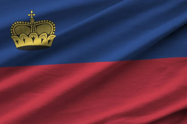 Liechtensteins Flagga Med Stora Veck Viftar Nära Håll Studioljuset Inomhus — Stockfoto