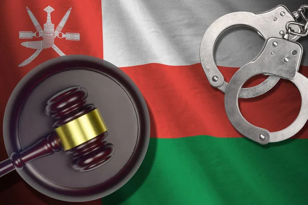 Oman Flag Judge Mallet Handcuffs Dark Room Concept Criminal Punishment — Stock Photo, Image