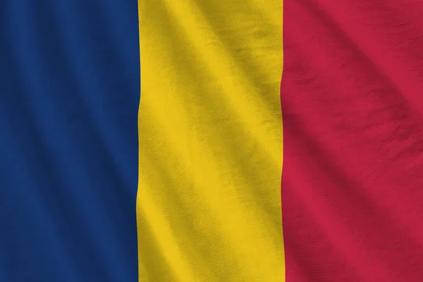 Σημαία Τσαντ Μεγάλες Πτυχές Κυματίζει Κοντά Κάτω Από Φως Στούντιο — Φωτογραφία Αρχείου