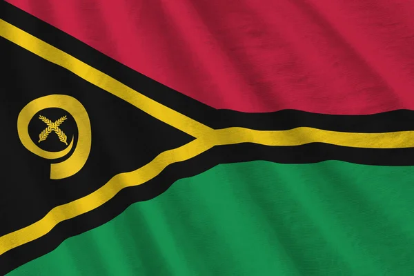 Vanuatu Vlajka Velkými Záhyby Mávající Zblízka Pod Studiovým Světlem Uvnitř — Stock fotografie