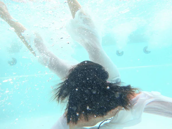 Pool Beautiful Woman Portrait Underwater — стоковое фото