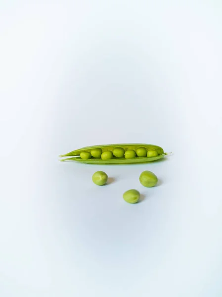 Frische Grüne Erbsen Foto Mit Freiem Platz — Stockfoto