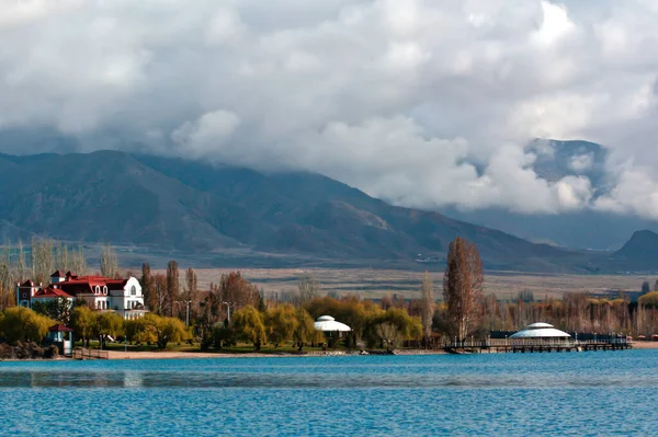 Lac Issyk Kul Ville Cholpan Ata Kirghizistan — Photo