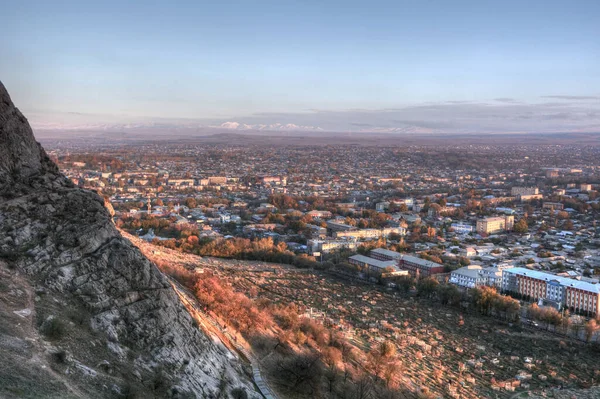 Moschee Auf Dem Heiligen Berg Der Stadt Oscht Bei Sonnenuntergang — Stockfoto