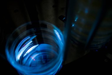 Üretim hattı ilaç endüstrisi. İlaç ve ilaç imalatı, ilaç. 