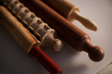 Hamur hamuru ve çiçek ayrıntıları kapatın.