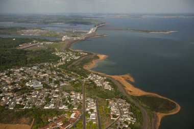 Hidroelektrik enerji santrali suyu. Yüksek kalite fotoğraf