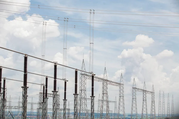 Linhas Energia Industrial Linhas Alta Tensão Eletricidade Foto Alta Qualidade — Fotografia de Stock