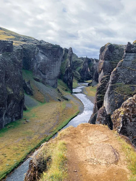 Φαράγγι του Fjadrargljufur κοντά στο vik, Ισλανδία — Φωτογραφία Αρχείου
