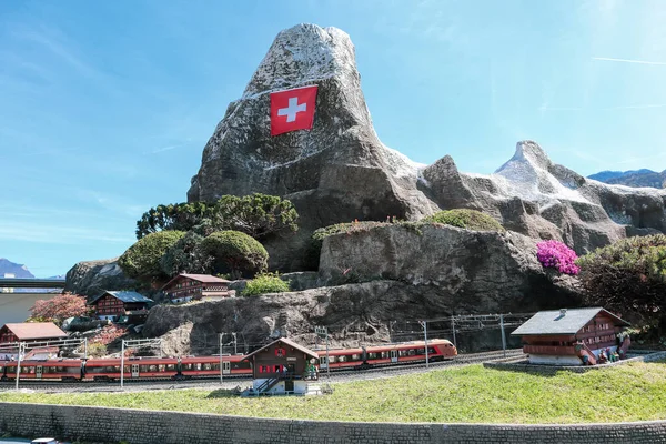 Melide, Switzerland, 04. April 2022: The Swiss Miniatur Outdoor Museum where famous Places are built in small size. — Stock Photo, Image