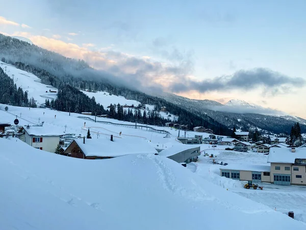 Het Winterlandschap Een Prachtige Dag Churwalden Zwitserland — Stockfoto