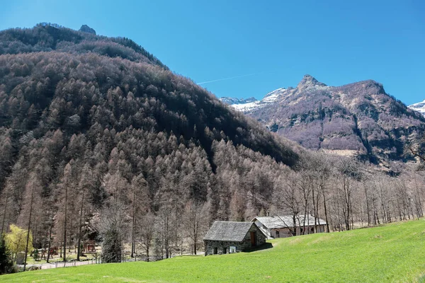 Sonogno Schweiz April 2022 Das Historische Dorf Sonogno Mit Alten — Stockfoto