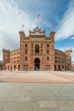 Madrid, İspanya 'da Las Ventas' ın ana cephesi.
