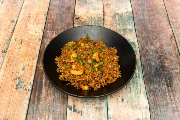 Assiette Riz Avec Crevettes Viande Légumes Sauce Aux Huîtres Sauce — Photo