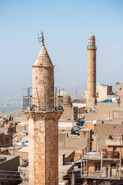 Antichi Minareti Arenaria Rossa Nella Città Pietra Mardin Turchia — Foto Stock