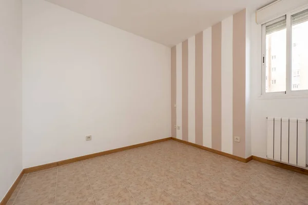 Empty Room Striped Painted Wall — Stockfoto