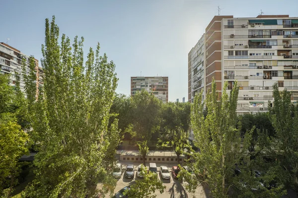 Residential Apartment Buildings Many Trees Middle — Stock Photo, Image