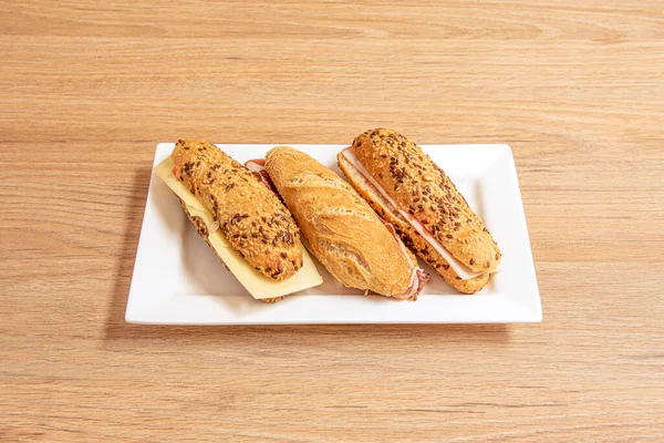Small Assorted Sandwiches Filled Different Cold Ingredients Serve Aperitif — Fotografia de Stock
