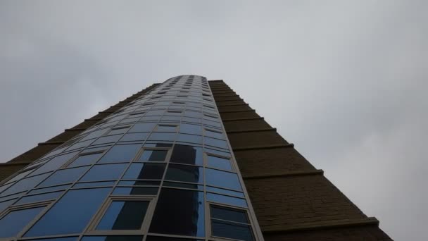 Fachada Edificio Gran Altura Vidrio Ladrillos — Vídeos de Stock