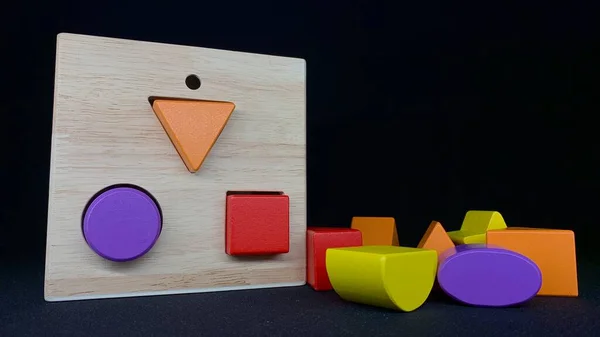 Desarrollo Juegos Coloridos Para Inteligencia Para Los Niños Pequeños Formas — Foto de Stock
