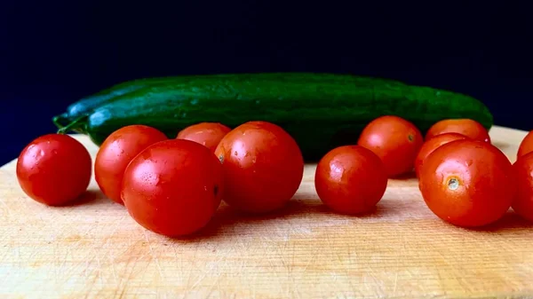 Cucumbers Cherry Tomatoes Cooking Salad Vegetables Olive Oil Cut Mixed — Stock Photo, Image