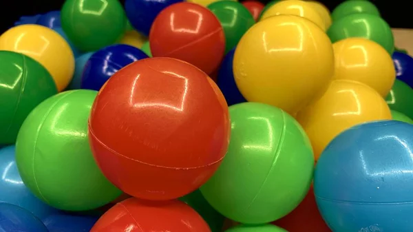 Сухой Детский Бассейн Разноцветными Пластиковыми Шариками Разноцветные Сферы Игры — стоковое фото