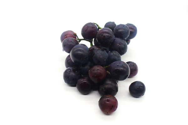 白底新鲜水果及葡萄的摄影资料 — 图库照片
