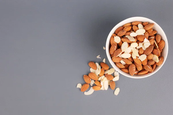 Chopped Raw Almonds Bowl High Quality Photo — Stock Photo, Image