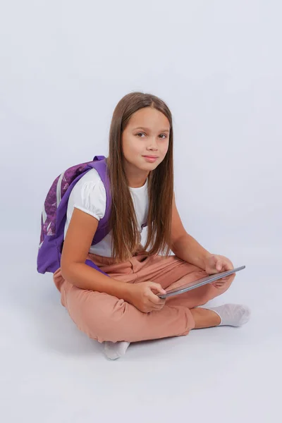 Girl Sitting Briefcase Tablet High Quality Photo — Foto de Stock