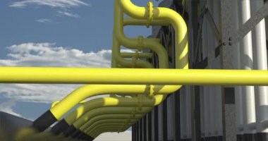 Kompresör istasyonundaki soğutma sistemi. Hava ve suyun ağır sanayi için sıcaklığı azalttığı ısı değiştirici, sorunsuz döngü