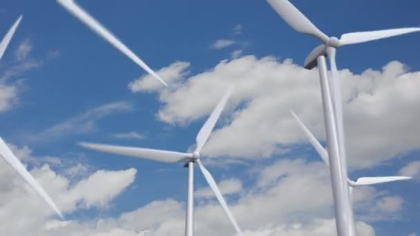 Ветряные Турбины Чистая Зеленая Энергия Ветра Уменьшить Выбросы Углекислого Газа — стоковое видео