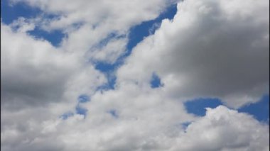 Bulutlar bulutlar, bulutlar, bulutlar, hava bulutları, mavi bulutlar, bulutlar. Yüksek kalite 4k görüntü