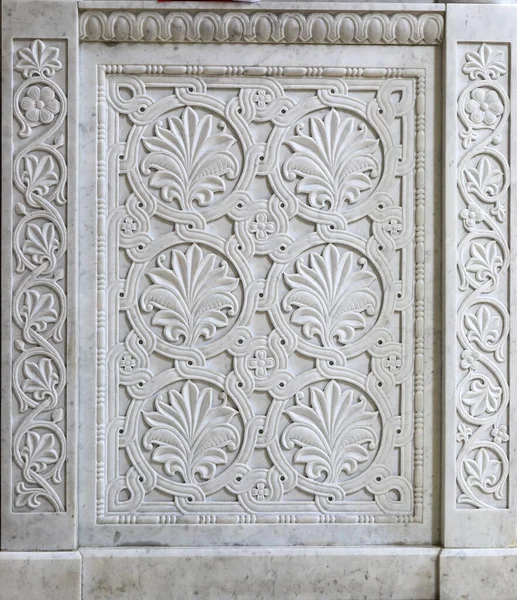 Marmeren Beeldhouwwerk Met Geometrische Planten Vogelmotieven Handgemaakt Marmeren Textuur Byzantijnse Stockfoto