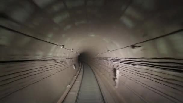 Utsikt Längs Tunnelbanetunneln Från Förarhytten — Stockvideo