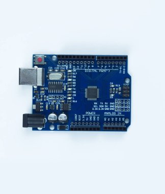  PCB gibi elektronik bileşenlerin üst görünümü