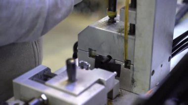 Hortum Borusu Bağlantı Fabrikası Üretim 4K