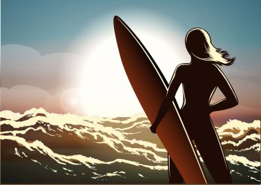 Bir yaz plajda uzun bir tahta ile genç sörfçü kız