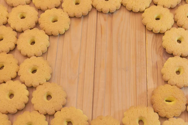 Крупним Планом Знімок Жовтого Печива Дерев Яному Фоні Пробілом Копіювання — стокове фото