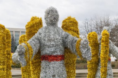 Melekleri Noel süslemesi şeklinde yakın plan çek..