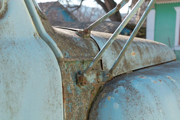 Closeup Shot Old Car Dirty Hood — Stock Photo, Image